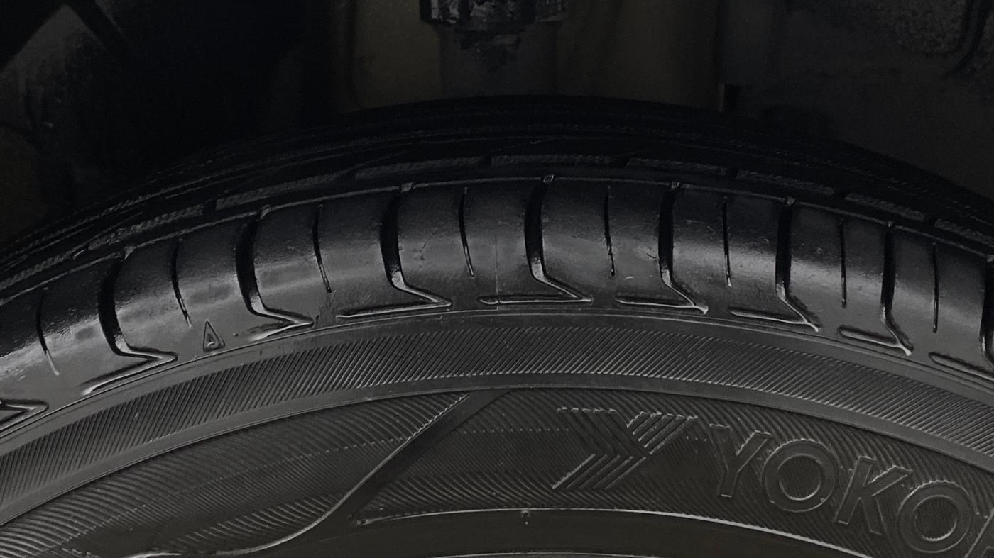 2016 Renault Kwid RXT 1.0, Petrol, Manual, 86,817 km, Right Front Tyre Tread