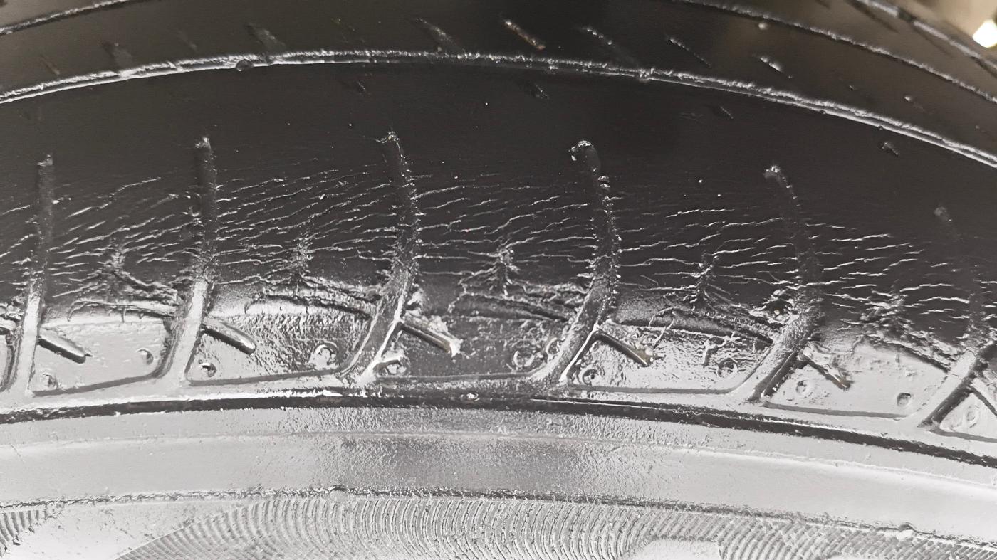2017 Maruti Celerio ZXI AMT (O), Petrol, Automatic, 57,999 km, Left Rear Tyre Tread