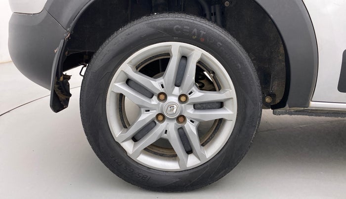 2019 Renault TRIBER RXZ, Petrol, Manual, 67,687 km, Right Rear Wheel