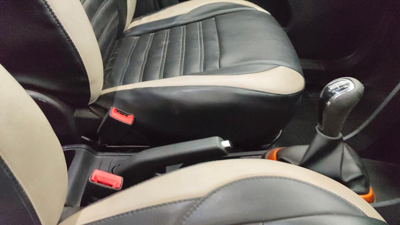 2019 Tata TIAGO NRG PETROL, Petrol, Manual, 61,243 km, Gear Lever