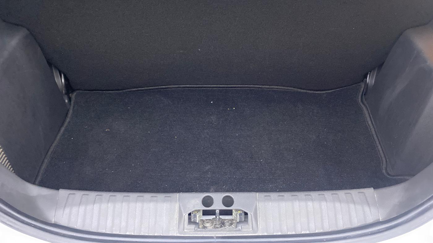 2019 Ford New Figo 1.2 TITANIUM BLU, Petrol, Manual, 38,060 km, Boot Inside