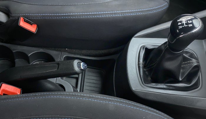 2019 Ford New Figo 1.2 TITANIUM BLU, Petrol, Manual, 38,060 km, Gear Lever