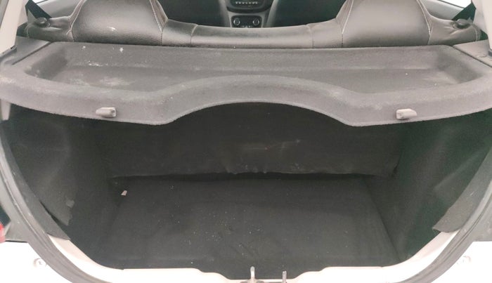 2020 Tata Tiago XZ PLUS PETROL, Petrol, Manual, 26,775 km, Boot Inside
