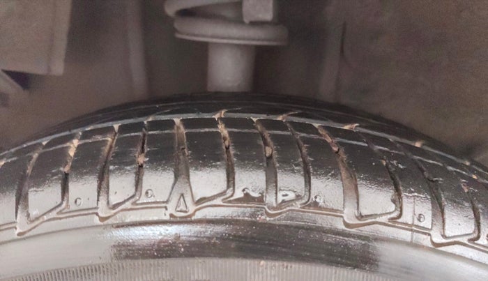 2020 Tata Tiago XZ PLUS PETROL, Petrol, Manual, 26,775 km, Right Rear Tyre Tread