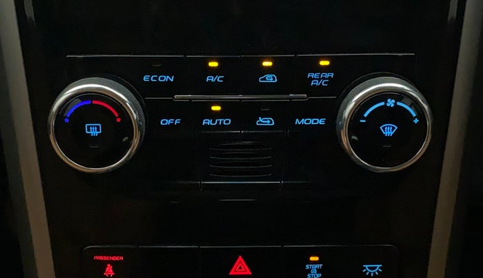 2018 Mahindra XUV500 W9, Diesel, Manual, 32,647 km, Automatic Climate Control