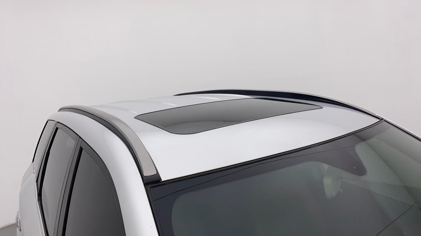 2018 Mahindra XUV500 W9, Diesel, Manual, 32,647 km, Roof
