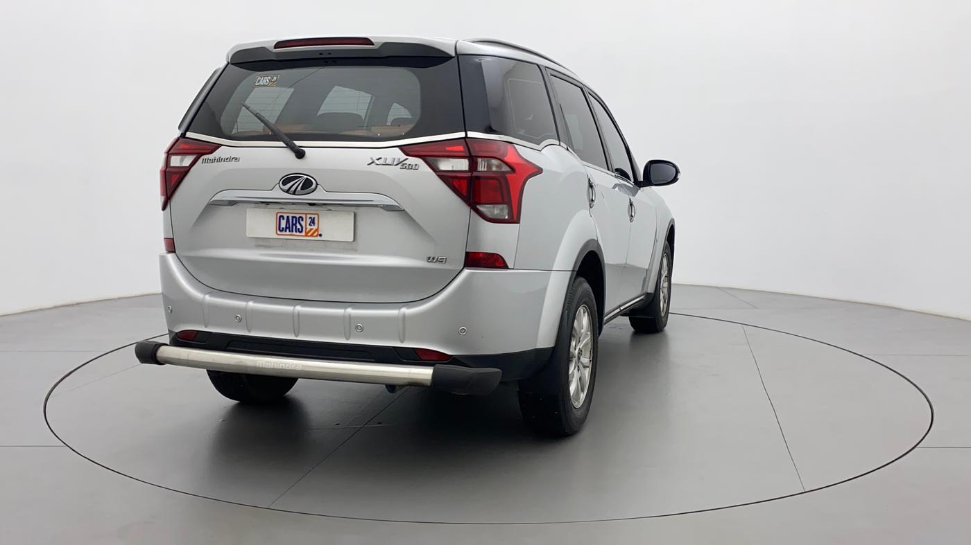 2018 Mahindra XUV500 W9, Diesel, Manual, 32,647 km, Right Back Diagonal