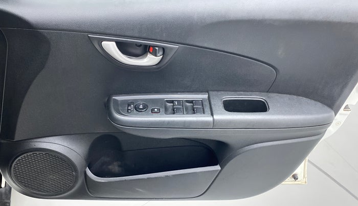 2017 Honda BR-V 1.5L I-VTEC S, Petrol, Manual, 54,549 km, Driver Side Door Panels Control