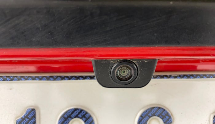 2019 Mahindra TUV300 T10, Diesel, Manual, 90,633 km, Parking Camera