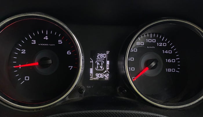 2019 Mahindra TUV300 T10, Diesel, Manual, 90,633 km, Odometer Image