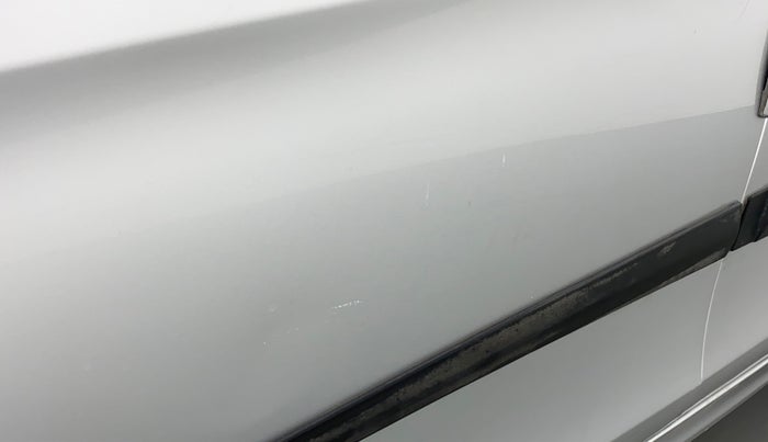 2018 Tata Tiago XZ 1.2 REVOTRON, Petrol, Manual, 12,084 km, Front passenger door - Minor scratches