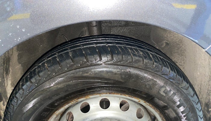 2019 Hyundai NEW SANTRO ERA, Petrol, Manual, 81,399 km, Right Front Tyre Tread