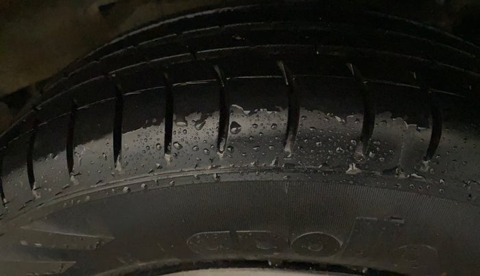 2017 Hyundai Grand i10 SPORTZ (O) 1.2 KAPPA VTVT, Petrol, Manual, 47,150 km, Left Rear Tyre Tread