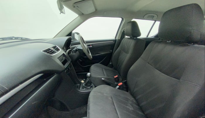 2011 Maruti Swift VXI, Petrol, Manual, 17,102 km, Right Side Front Door Cabin