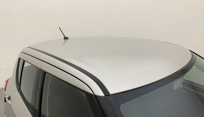2011 Maruti Swift VXI, Petrol, Manual, 17,102 km, Roof