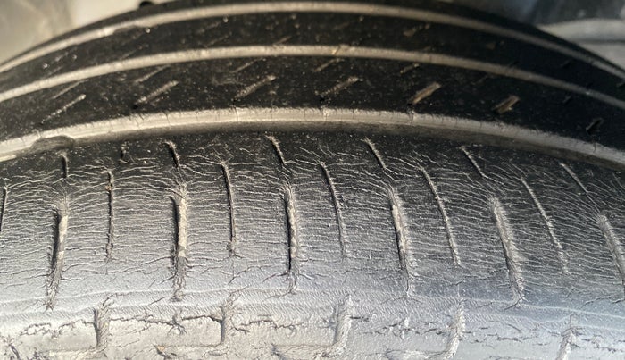 2017 Honda City 1.5L I-VTEC ZX CVT, Petrol, Automatic, 48,998 km, Right Front Tyre Tread