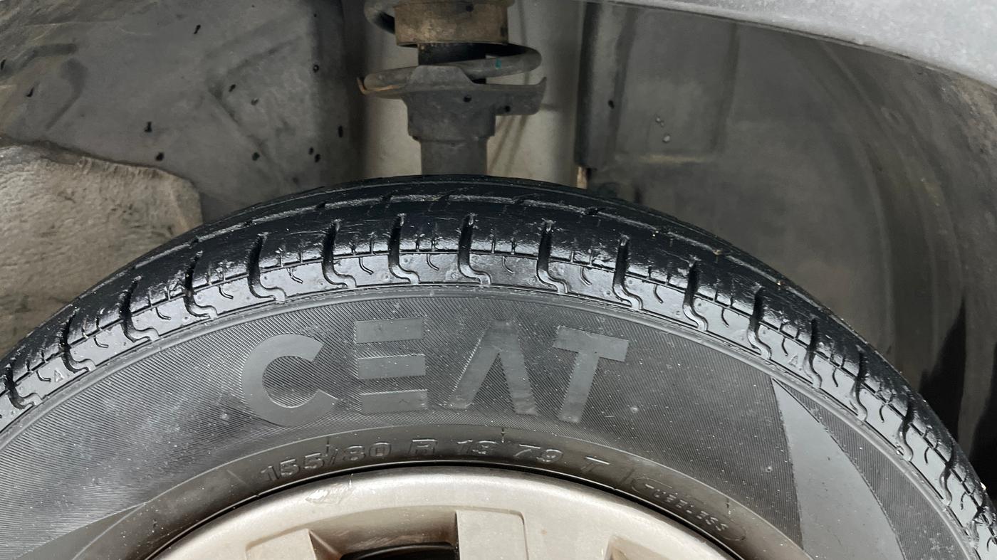 2017 Renault Kwid RXT 1.0, Petrol, Manual, 19,853 km, Right Front Tyre Tread