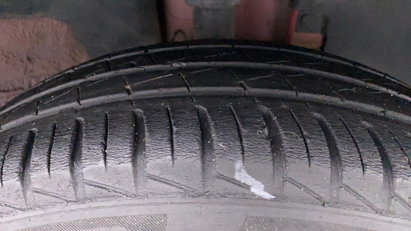 2021 Renault Kwid RXL, Petrol, Manual, 25,754 km, Right Front Tyre Tread
