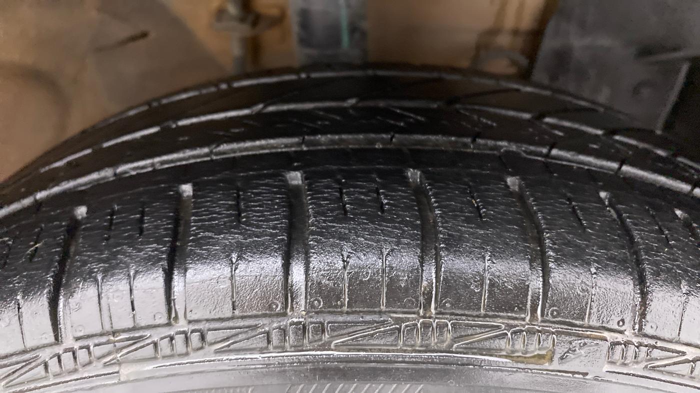 2016 Nissan Micra XL CVT, Petrol, Automatic, 50,290 km, Right Front Tyre Tread