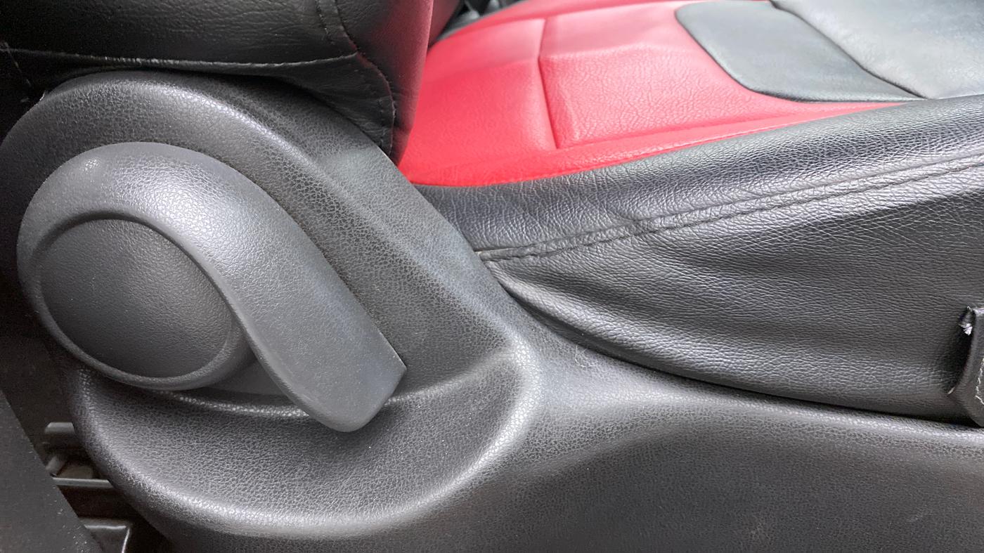 2016 Nissan Micra XL CVT, Petrol, Automatic, 50,290 km, Driver Side Adjustment Panel