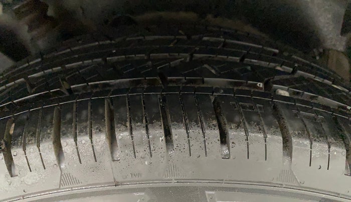 2020 Hyundai Creta SX AT 1.5 DIESEL, Diesel, Automatic, 73,831 km, Right Rear Tyre Tread