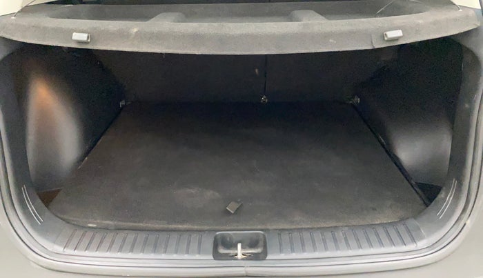 2020 Hyundai Creta SX AT 1.5 DIESEL, Diesel, Automatic, 73,831 km, Boot Inside