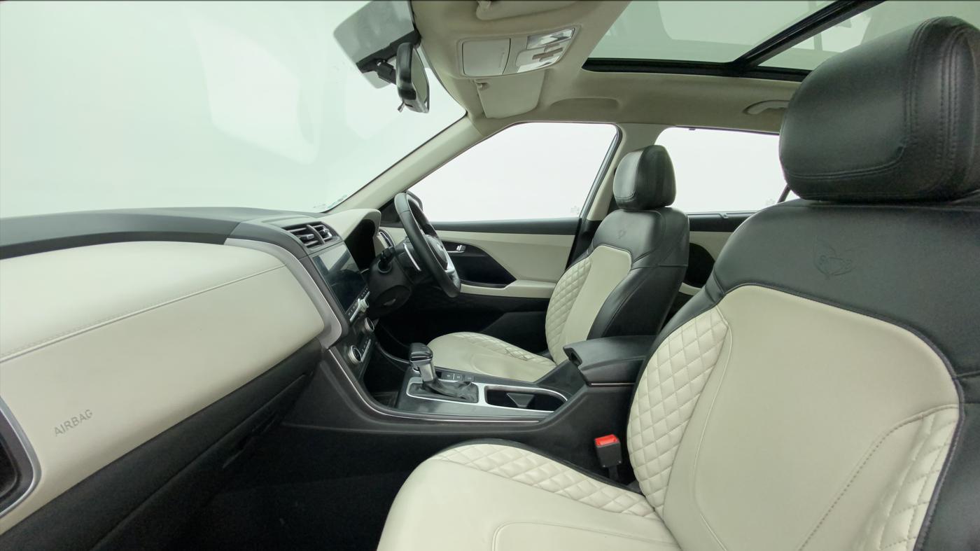 2020 Hyundai Creta SX AT 1.5 DIESEL, Diesel, Automatic, 73,831 km, Right Side Front Door Cabin