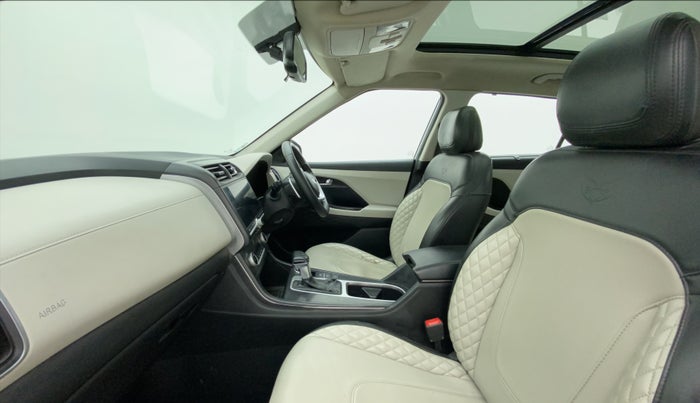 2020 Hyundai Creta SX AT 1.5 DIESEL, Diesel, Automatic, 73,831 km, Right Side Front Door Cabin