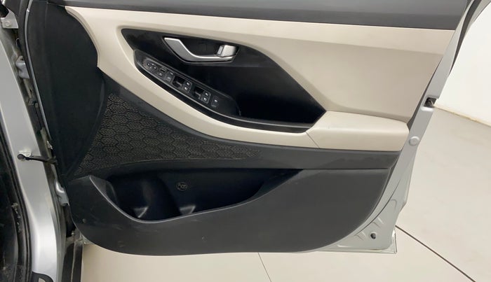 2020 Hyundai Creta SX AT 1.5 DIESEL, Diesel, Automatic, 73,831 km, Driver Side Door Panels Control