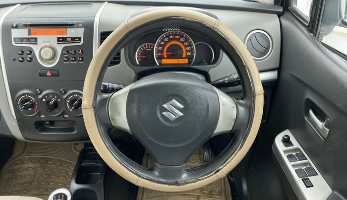 2010 Maruti Wagon R 1.0 VXI, Petrol, Manual, 80,511 km, Steering Wheel Close Up