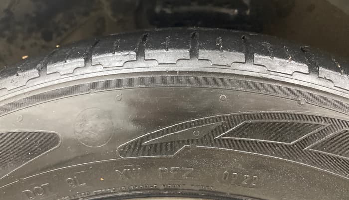 2015 Chevrolet Cruze LTZ, Diesel, Manual, 75,611 km, Left Front Tyre Tread
