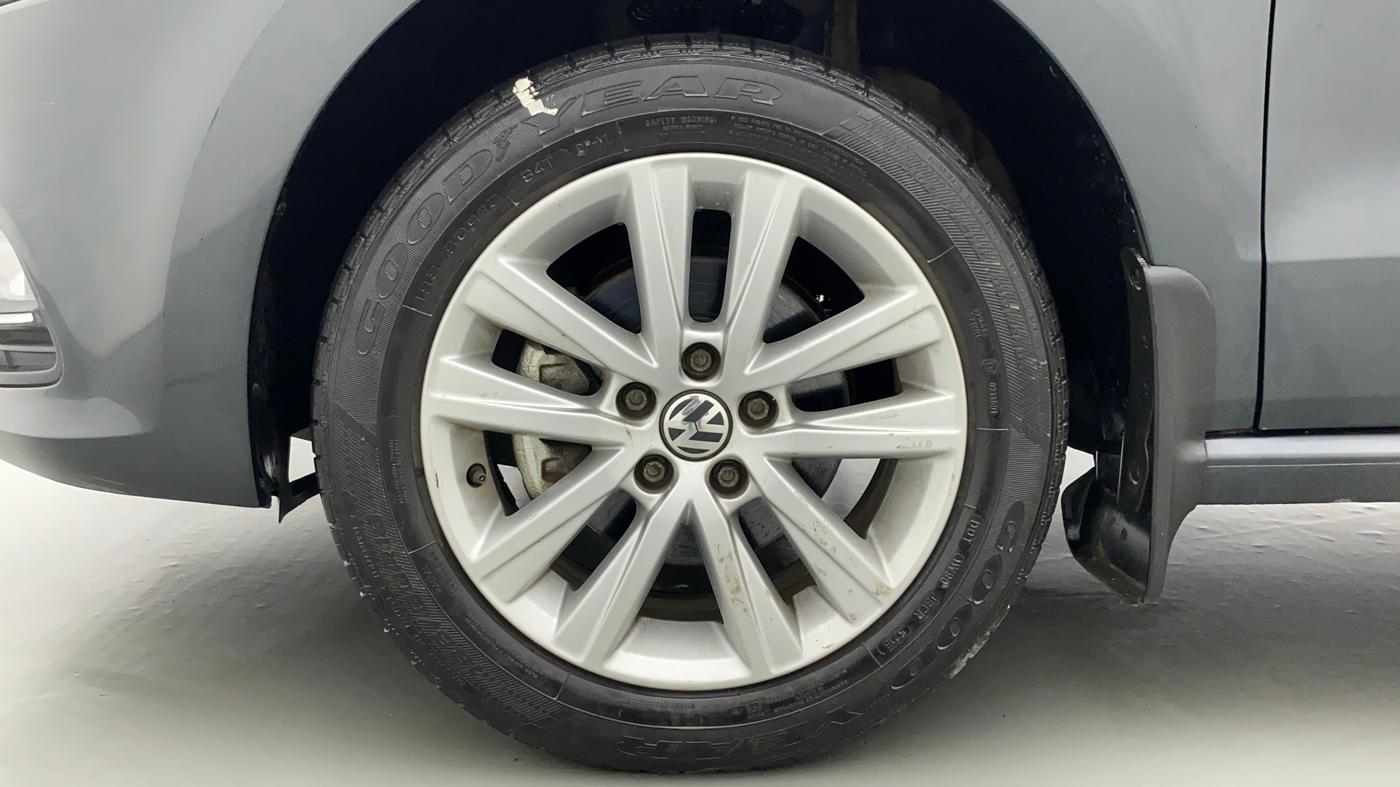 2017 Volkswagen Polo GT TSI 1.2 PETROL AT, Petrol, Automatic, 27,024 km, Left Front Wheel