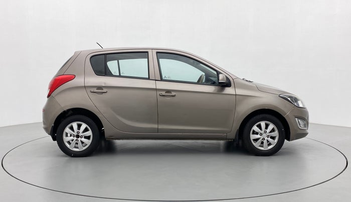 2013 Hyundai i20 SPORTZ 1.2 VTVT, Petrol, Manual, 54,745 km, Right Side View