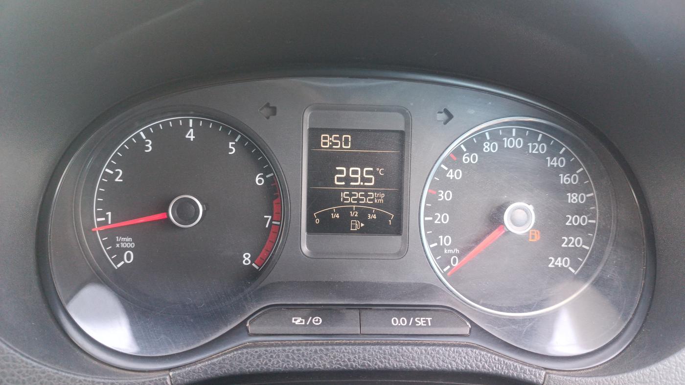 2018 Volkswagen Polo TRENDLINE 1.0L, Petrol, Manual, 43,491 km, Odometer Image