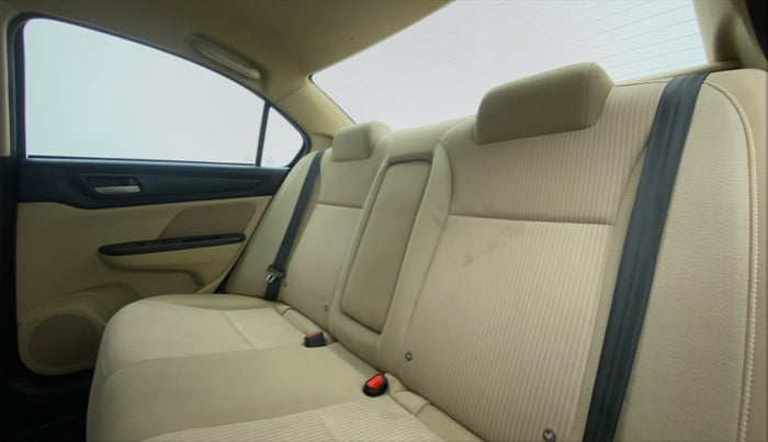 2021 Honda Amaze 1.5 VXMT I DTEC, Diesel, Manual, 12,214 km, Right Side Rear Door Cabin