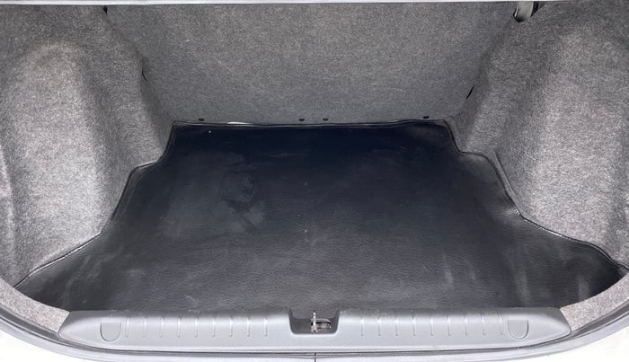 2021 Honda Amaze 1.5 VXMT I DTEC, Diesel, Manual, 12,214 km, Boot Inside