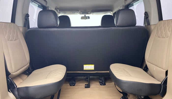 2017 Mahindra TUV300 T10 MT, Diesel, Manual, 63,628 km, Third Seat Row ( optional )