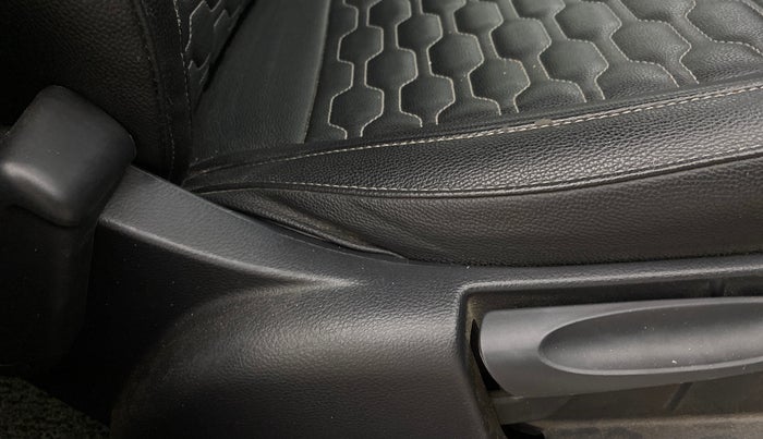 2021 Volkswagen Polo HIGHLINE PLUS 1.0, Petrol, Manual, 59,118 km, Driver Side Adjustment Panel