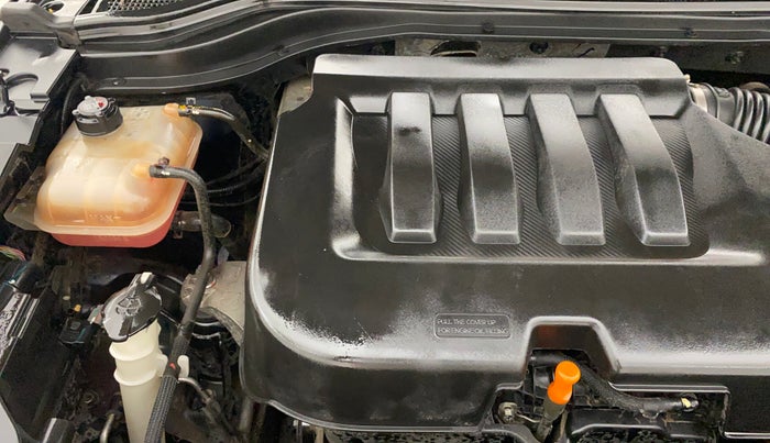 2022 Mahindra XUV700 AX 7 LUXURY P AT 7 STR, Petrol, Automatic, 46,504 km, Engine View - Right
