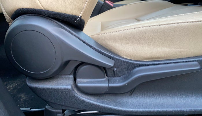 2021 Honda City 1.5L I-VTEC ZX CVT, Petrol, Automatic, 27,403 km, Driver Side Adjustment Panel