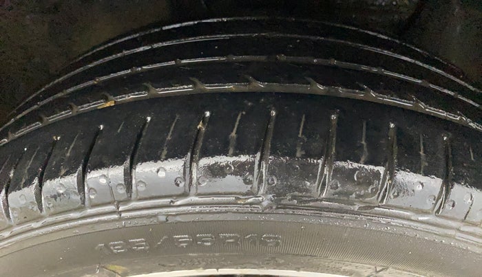 2016 Hyundai Elite i20 ASTA 1.2, Petrol, Manual, 72,584 km, Right Front Tyre Tread