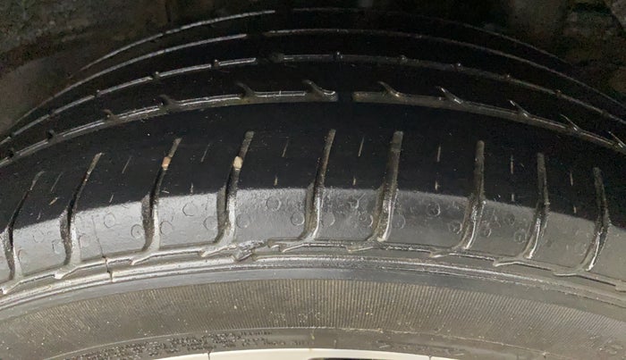 2016 Hyundai Elite i20 ASTA 1.2, Petrol, Manual, 72,584 km, Left Rear Tyre Tread