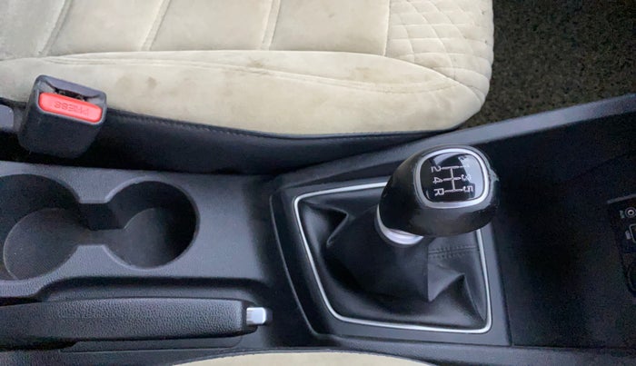 2016 Hyundai Elite i20 ASTA 1.2, Petrol, Manual, 72,584 km, Gear Lever