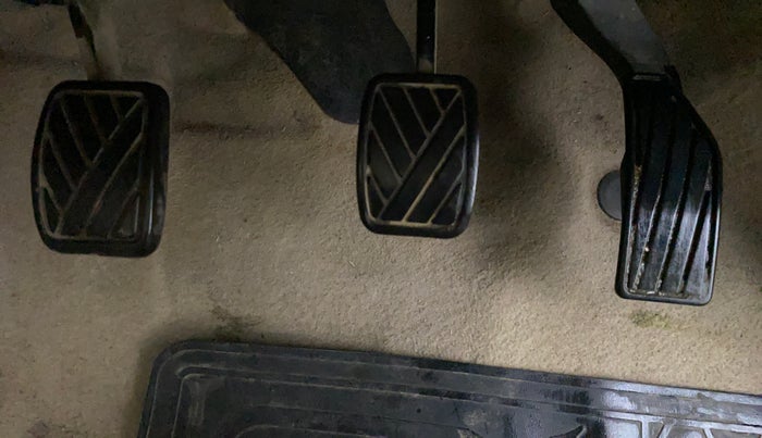 2016 Maruti Swift Dzire VXI, Petrol, Manual, 36,676 km, Pedals