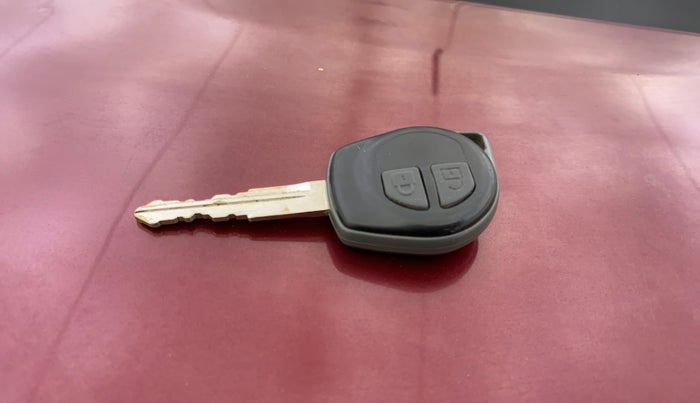 2016 Maruti Swift Dzire VXI, Petrol, Manual, 36,676 km, Key Close Up