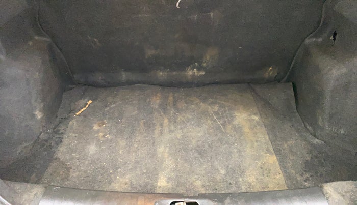 2016 Maruti Swift Dzire VXI, Petrol, Manual, 36,676 km, Boot Inside