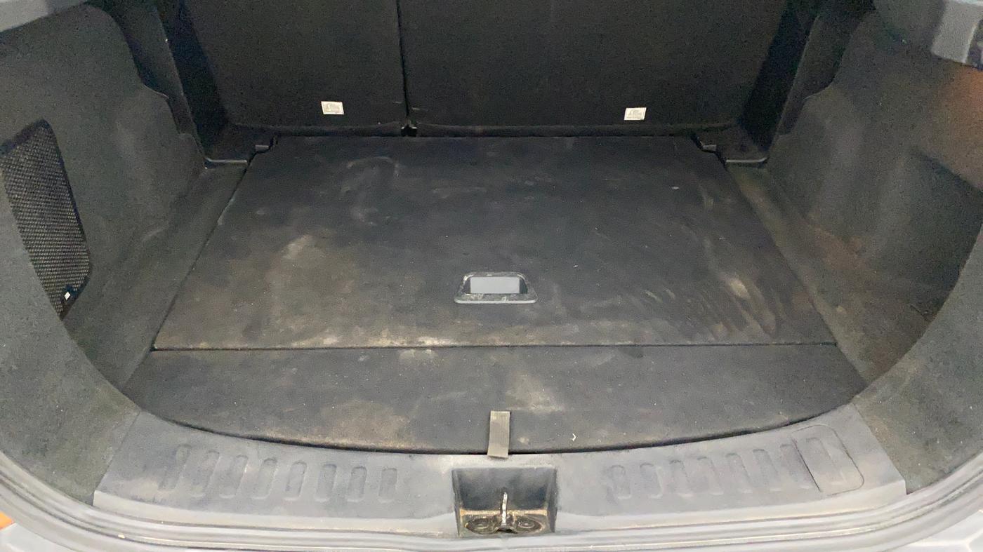 2019 Tata Harrier XZ 2.0L, Diesel, Manual, 72,524 km, Boot Inside
