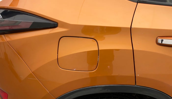 2019 Tata Harrier XZ 2.0L, Diesel, Manual, 72,524 km, Right quarter panel - Minor scratches