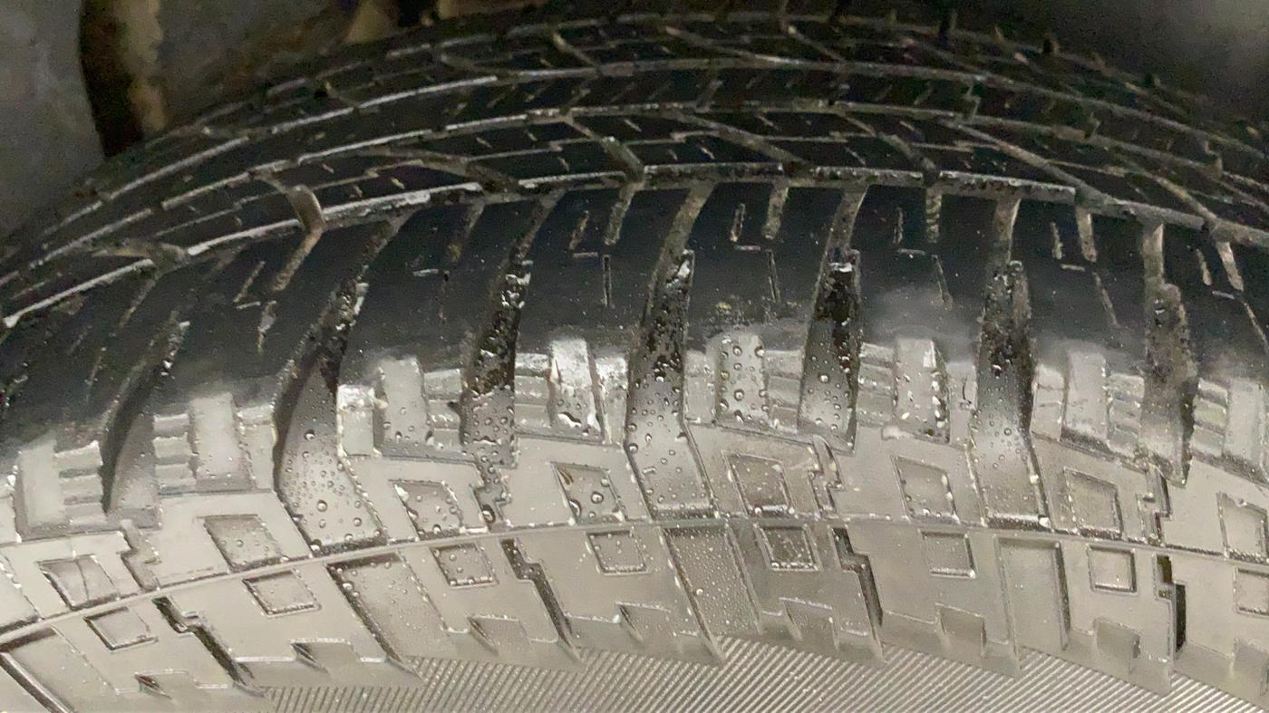 2019 Tata Harrier XZ 2.0L, Diesel, Manual, 72,524 km, Left Rear Tyre Tread