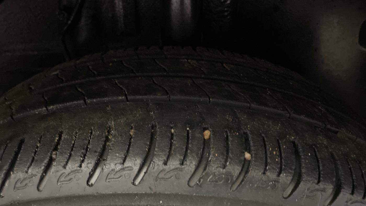 2021 Tata ALTROZ XZ PETROL, Petrol, Manual, 31,421 km, Left Rear Tyre Tread